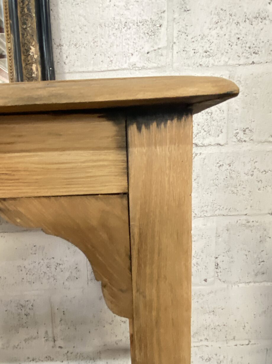 Console ancienne en bois massif