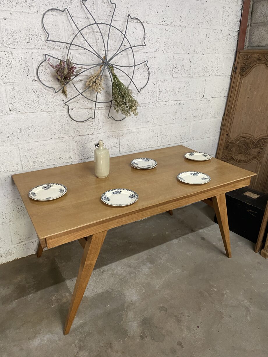 Table à manger style scandinave (à rallonges)