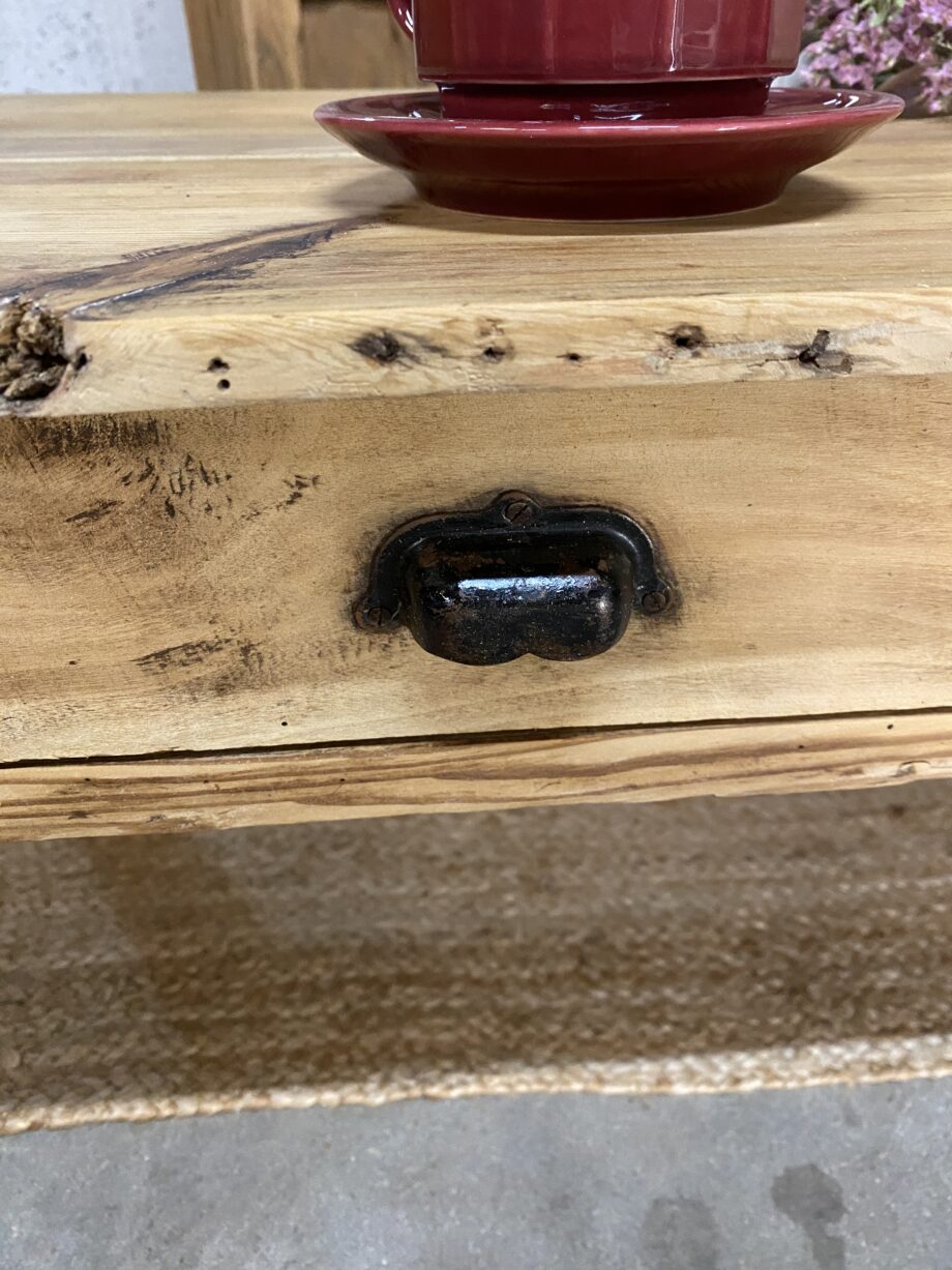 Table basse de ferme