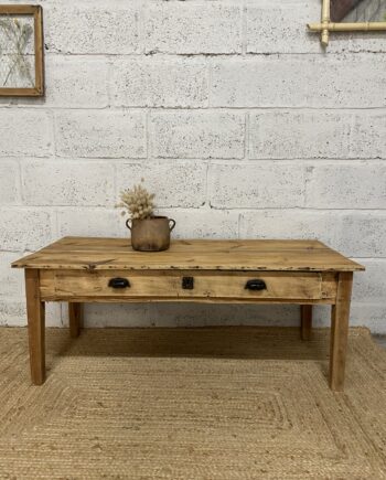 Table basse de ferme