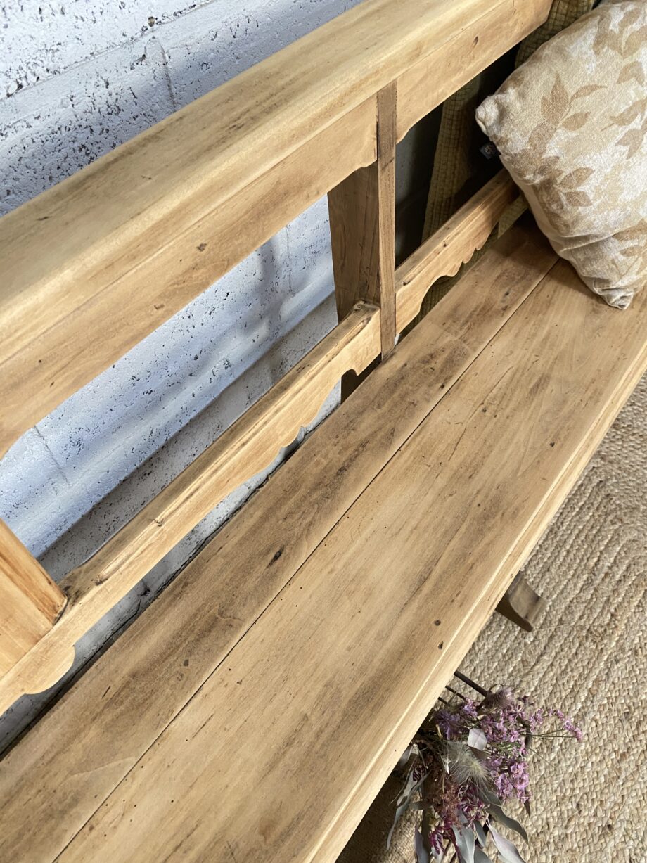 Banc d'église