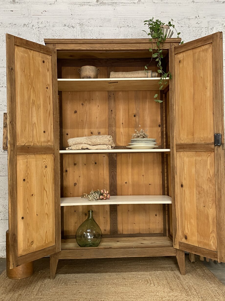 Armoire parisienne bois massif