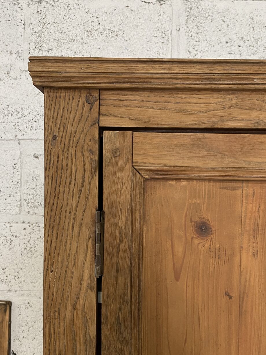 Armoire parisienne bois massif