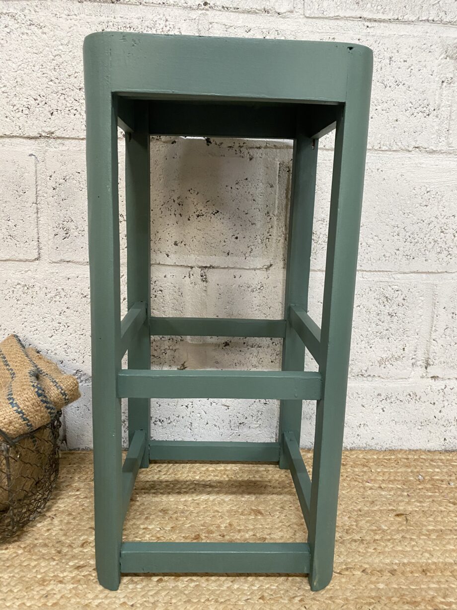 Tabouret vert ou sellette