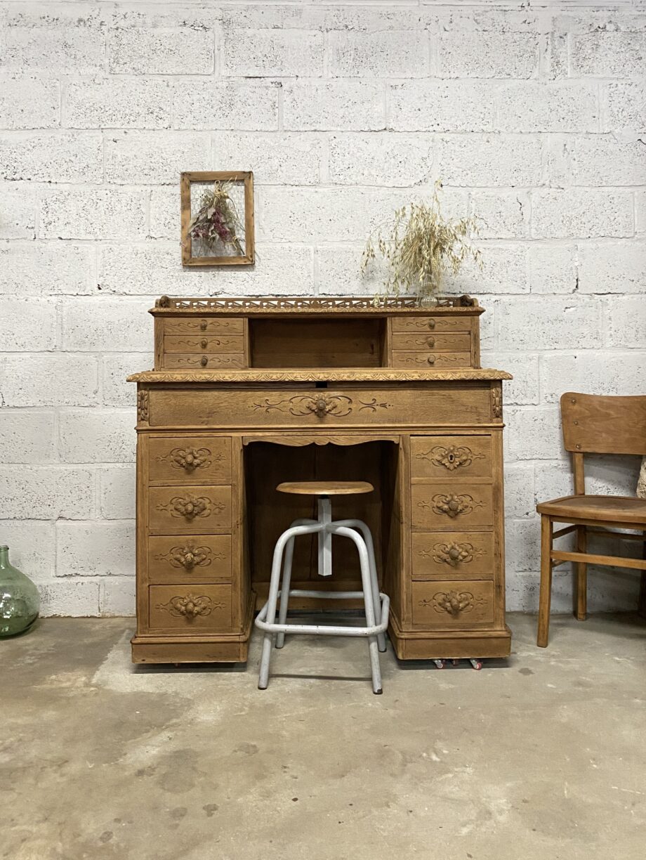 Bureau en chêne massif