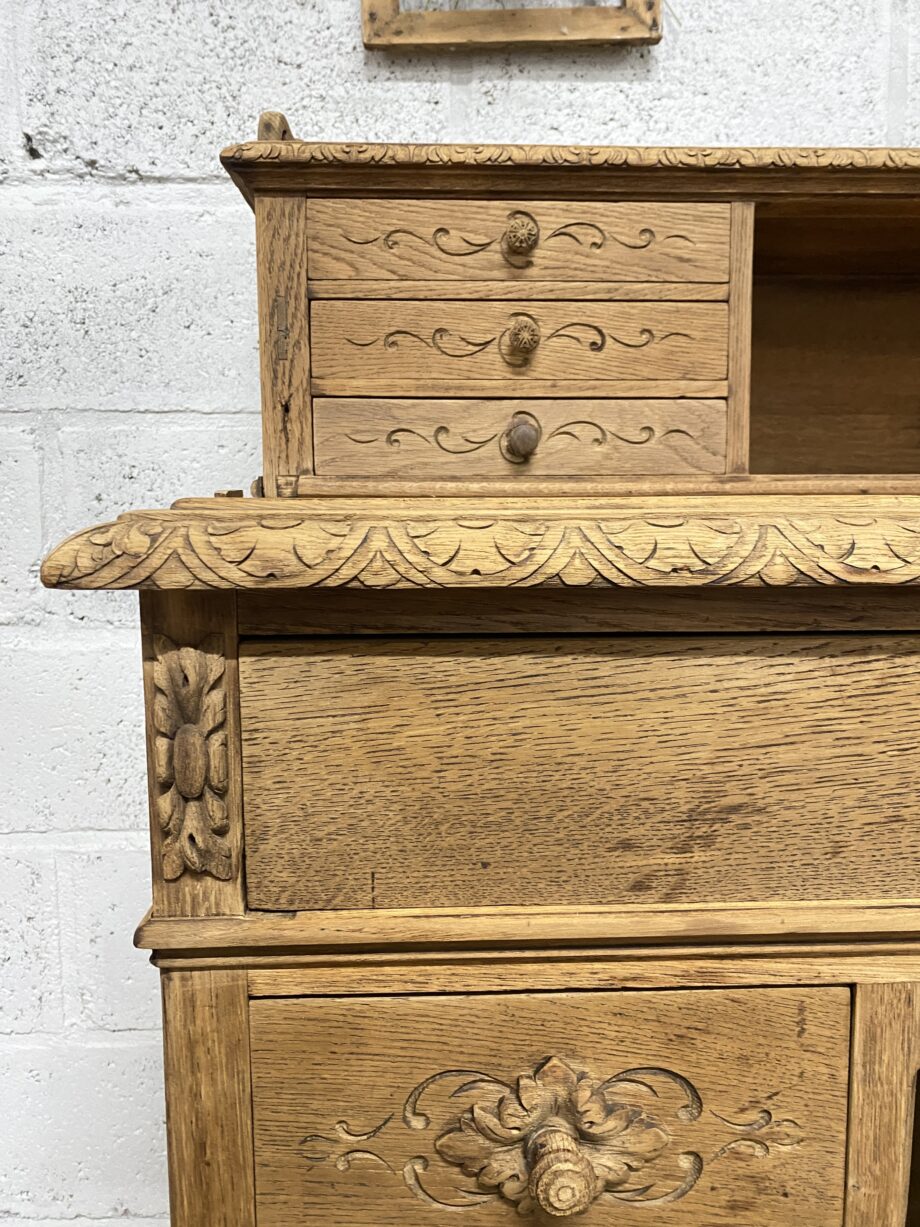 Bureau en chêne massif
