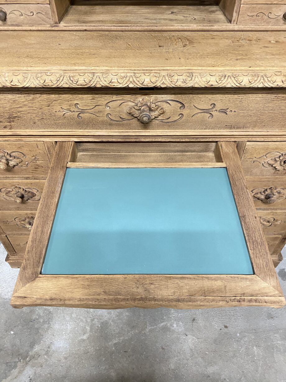 Bureau en chêne massif