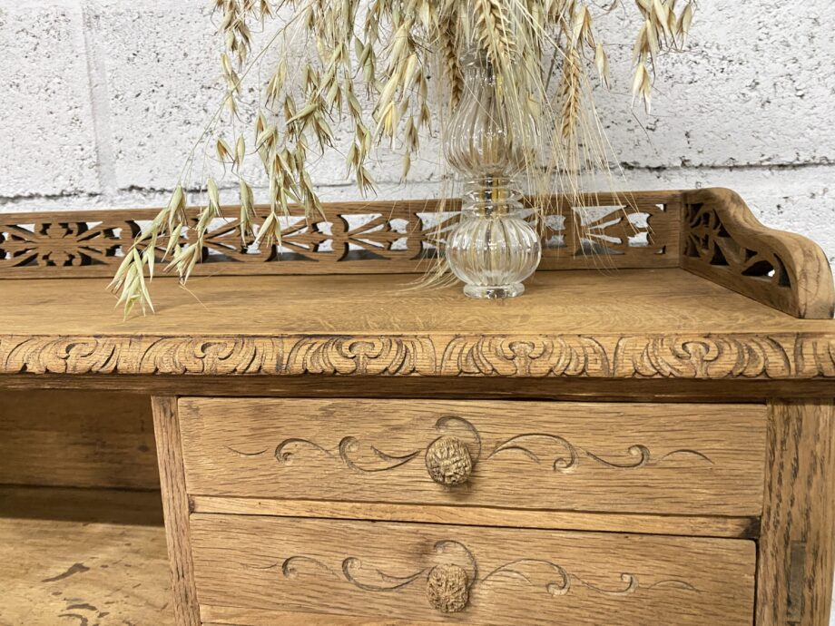 Bureau en chêne massif
