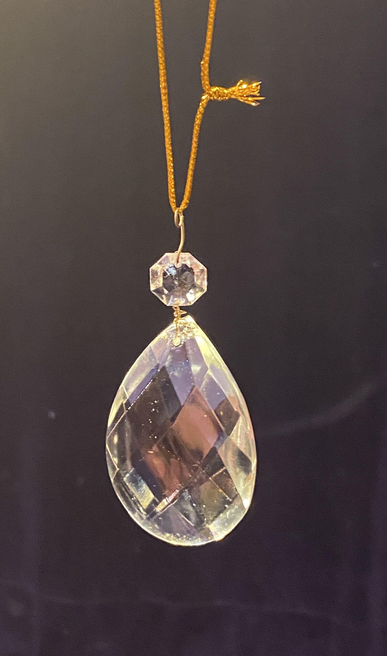 Pampilles anciennes "grandes gouttes"