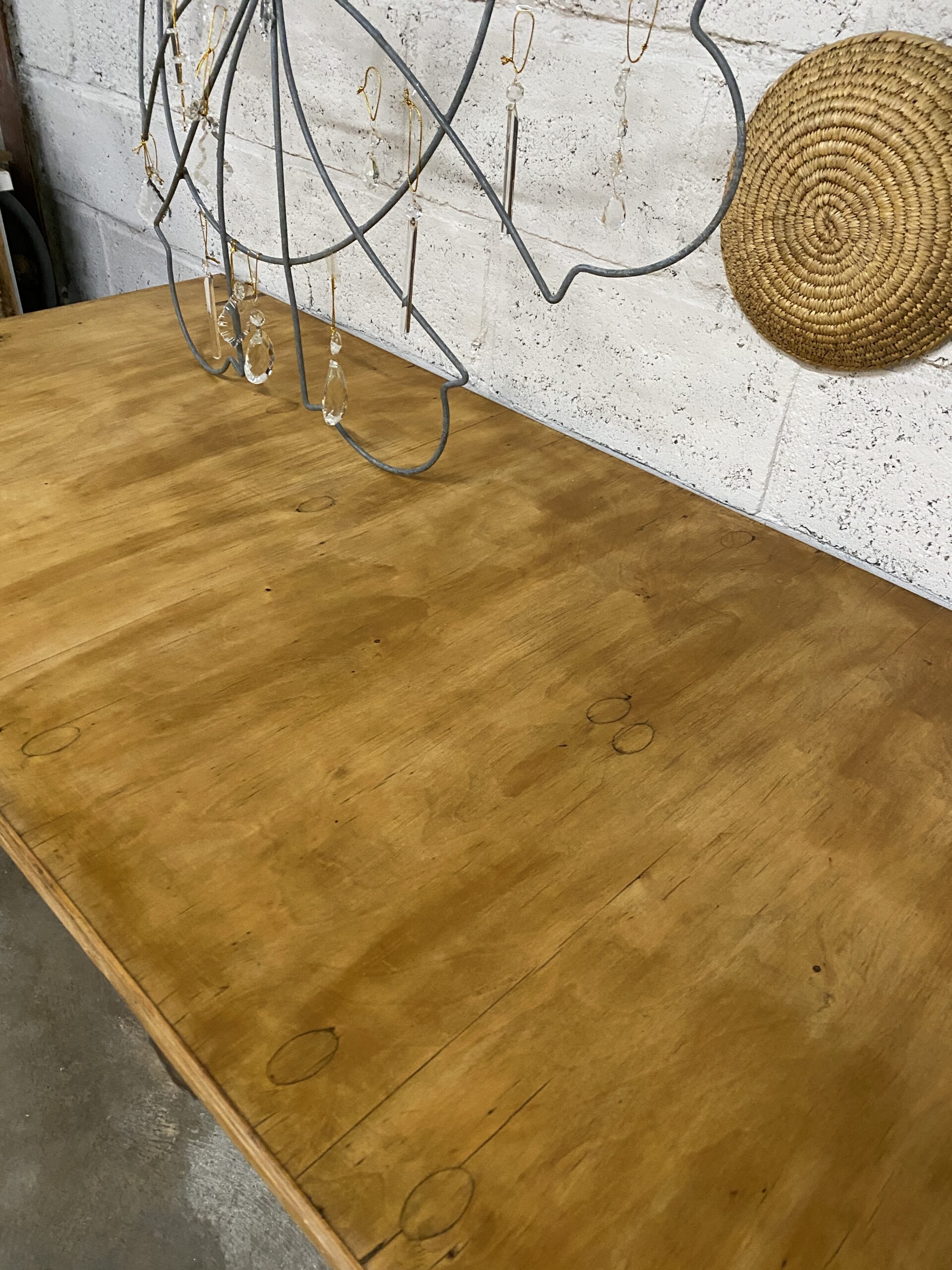 Grande table de couturière