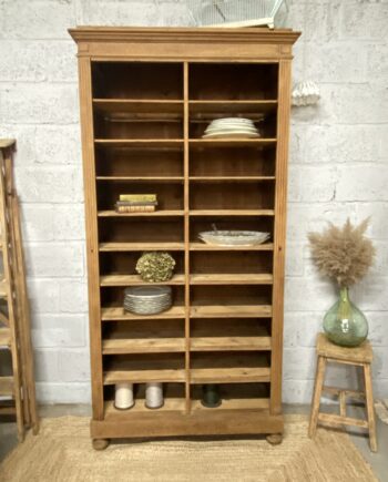 Cartonnier ancien-Vaisselier