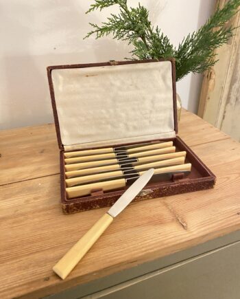 Lot de 12 couteaux anciens art déco