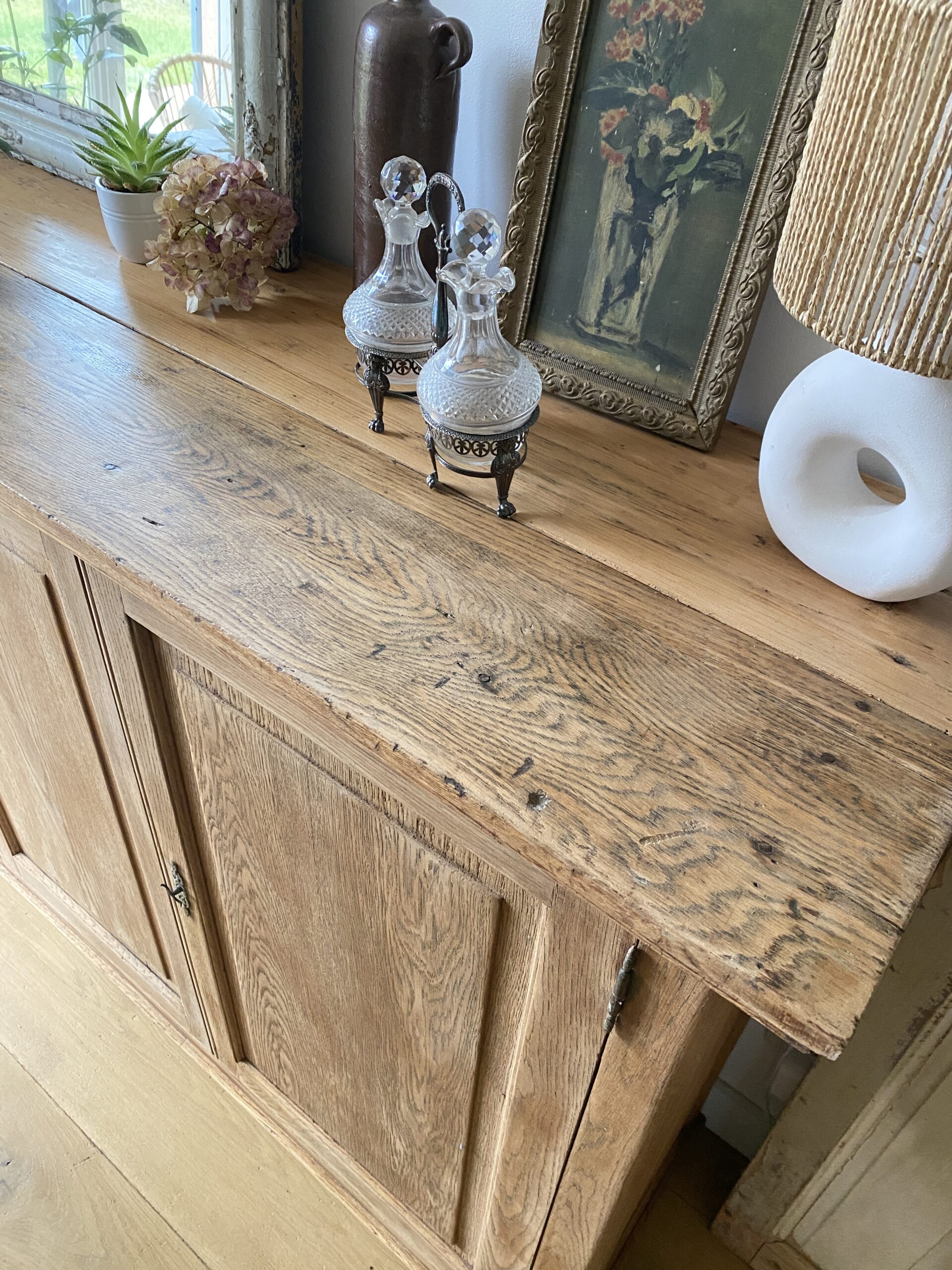 Buffet bas - haut de vaisselier