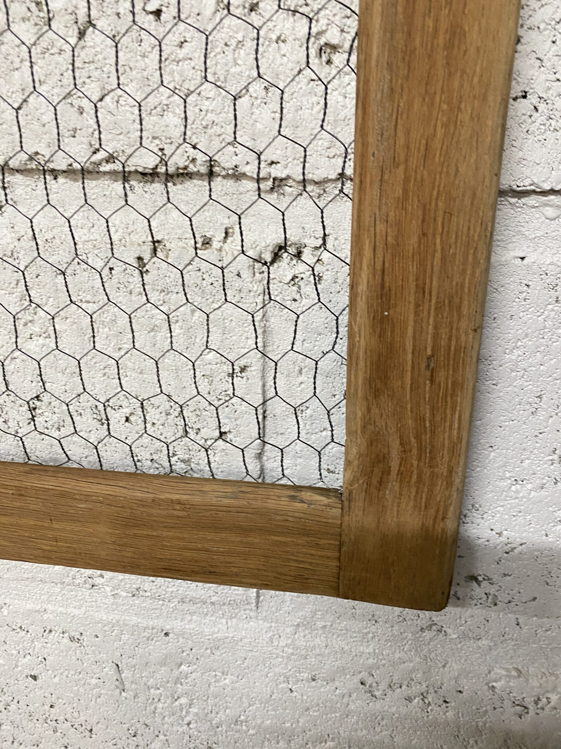 Cadre art déco grillagé - porte ancienne