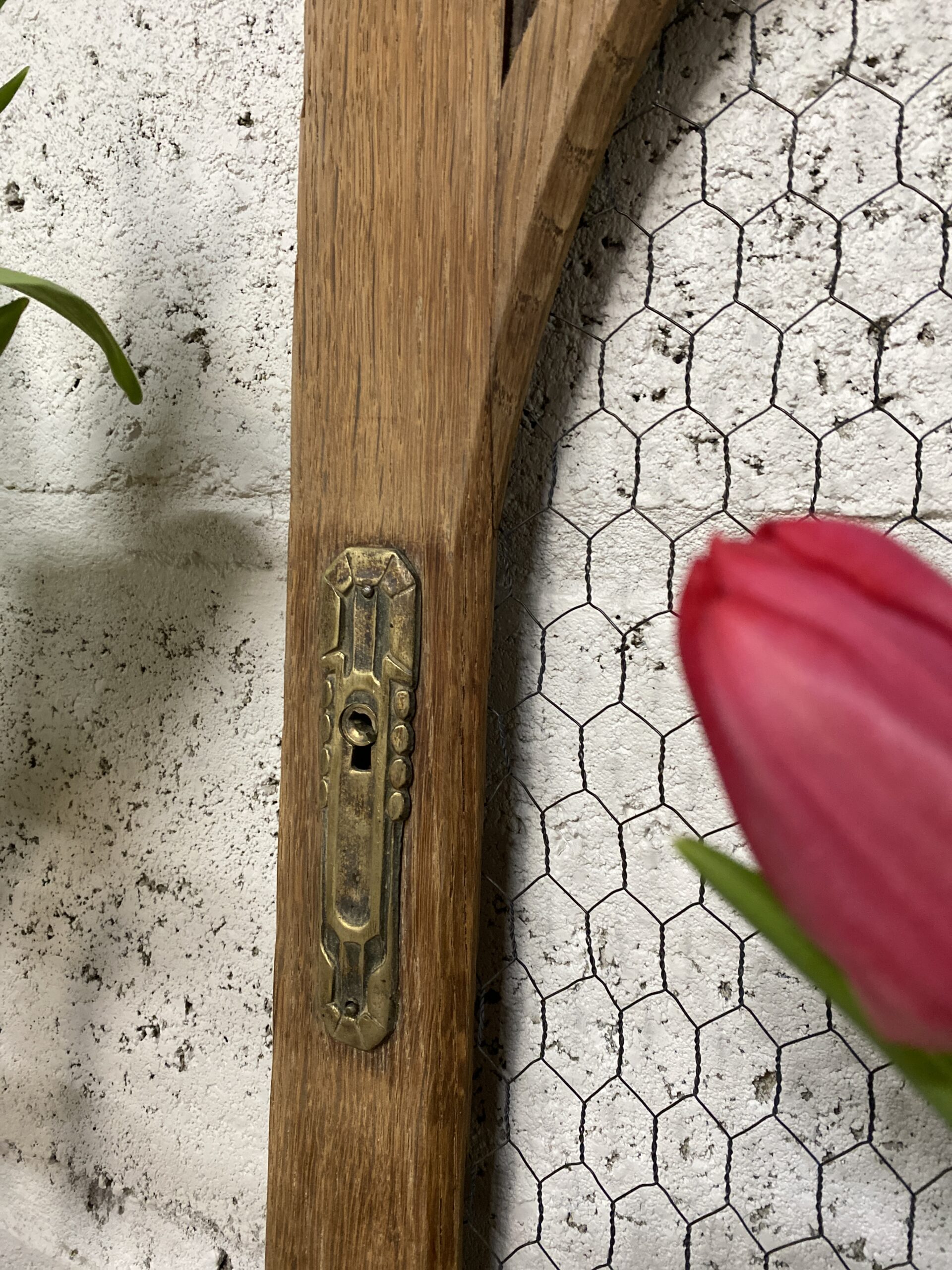 Cadre art déco grillagé - porte ancienne