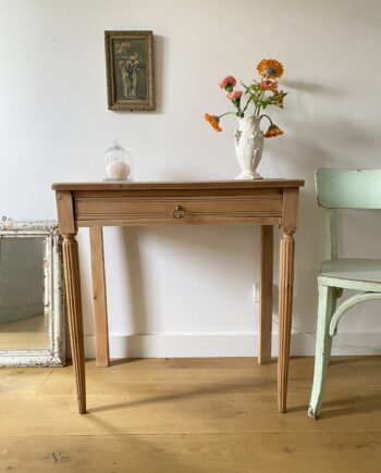 Petite table / bureau