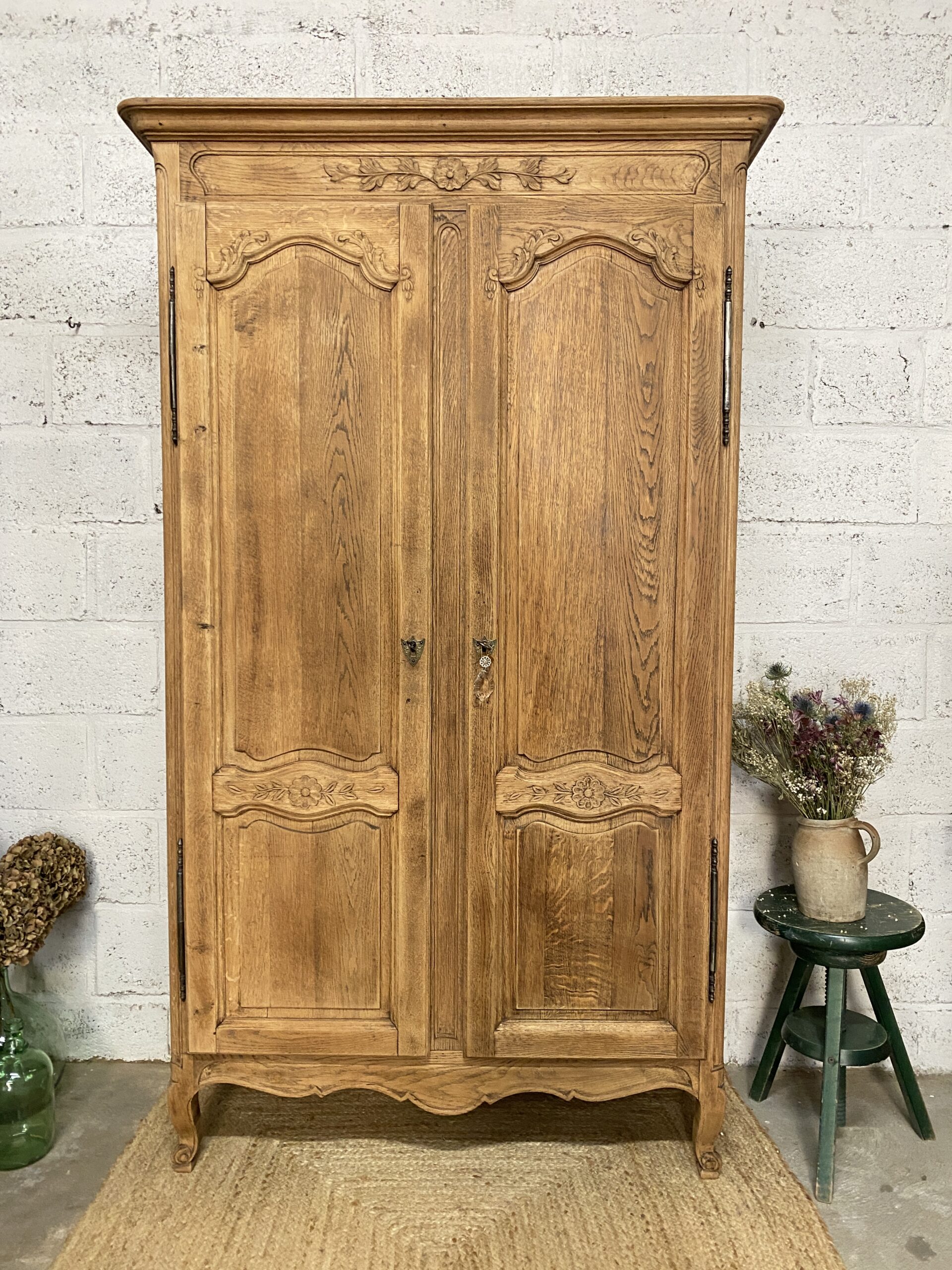 Armoire en chêne