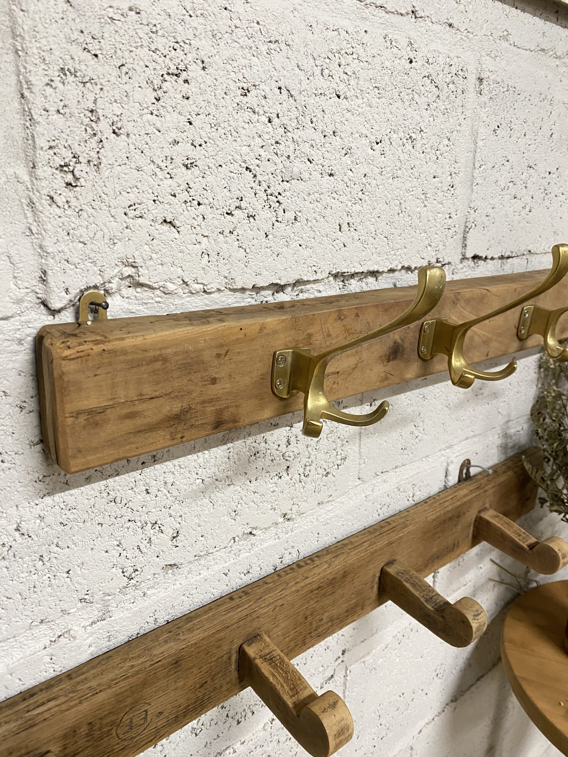 Porte-manteaux mural 4 patères