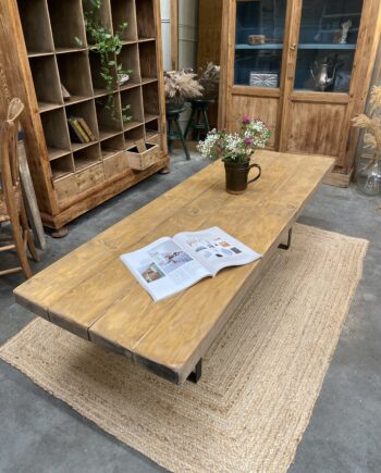 Table basse de ferme