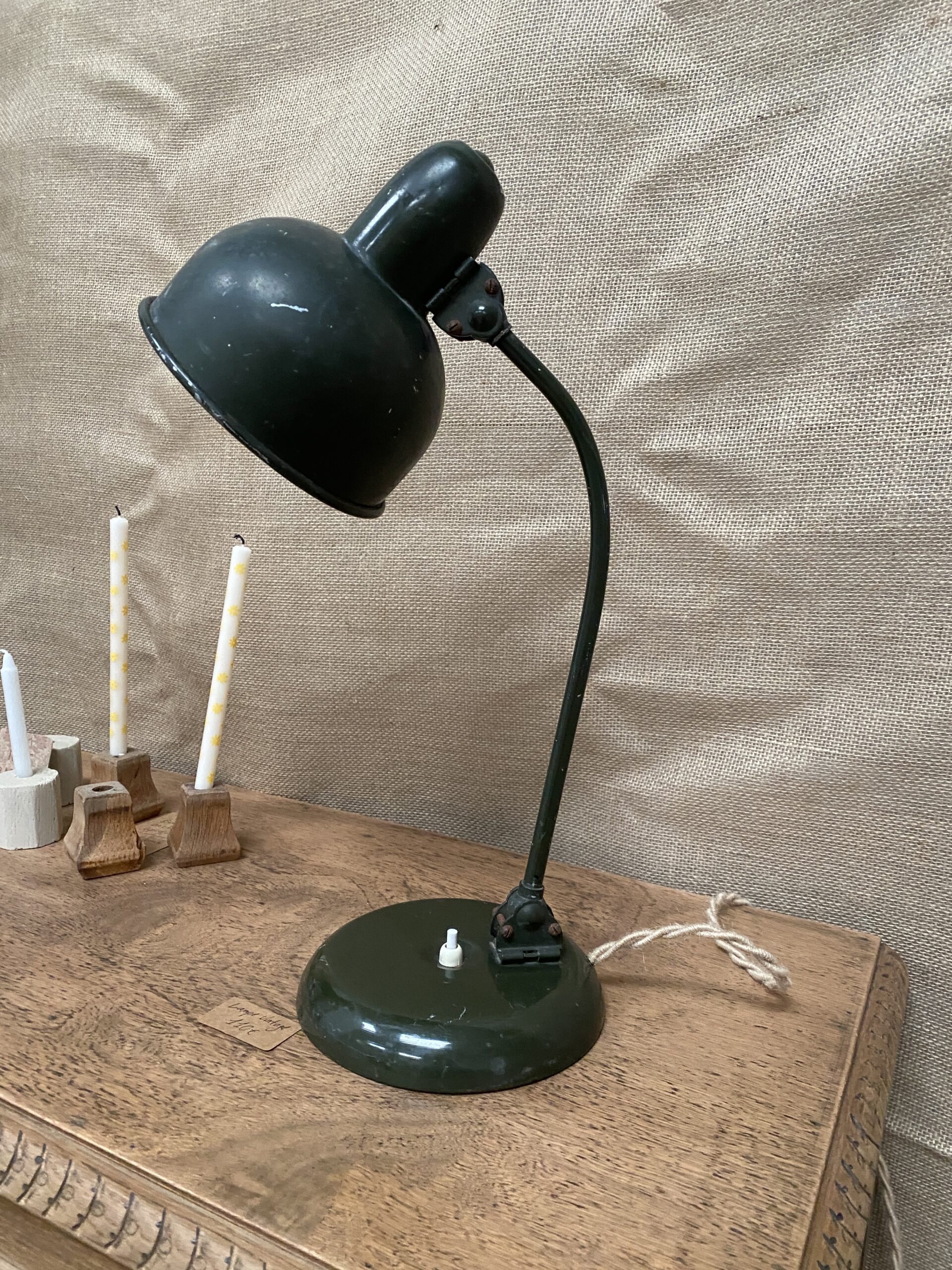 Lampe industrielle kaki