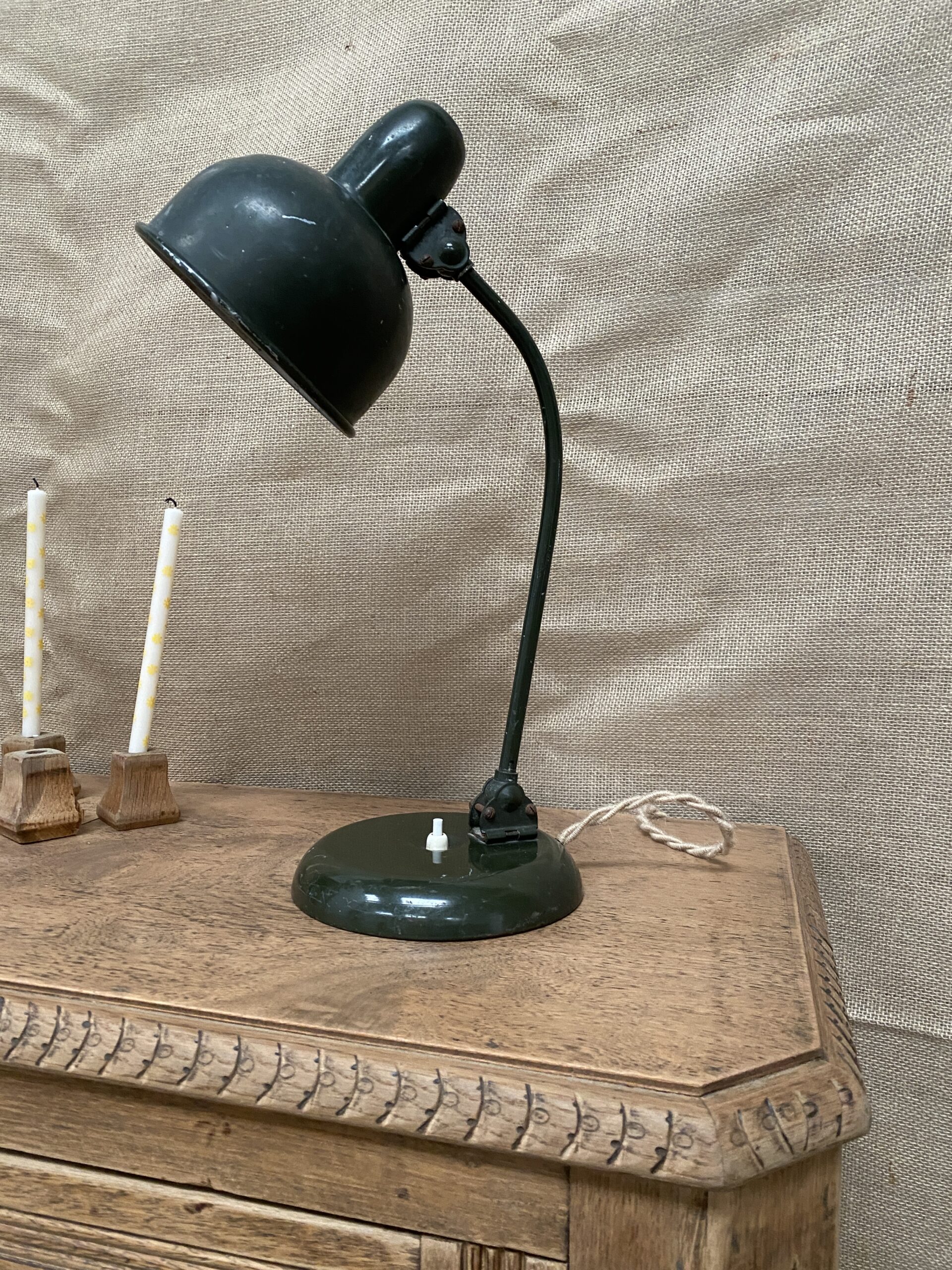 Lampe industrielle kaki