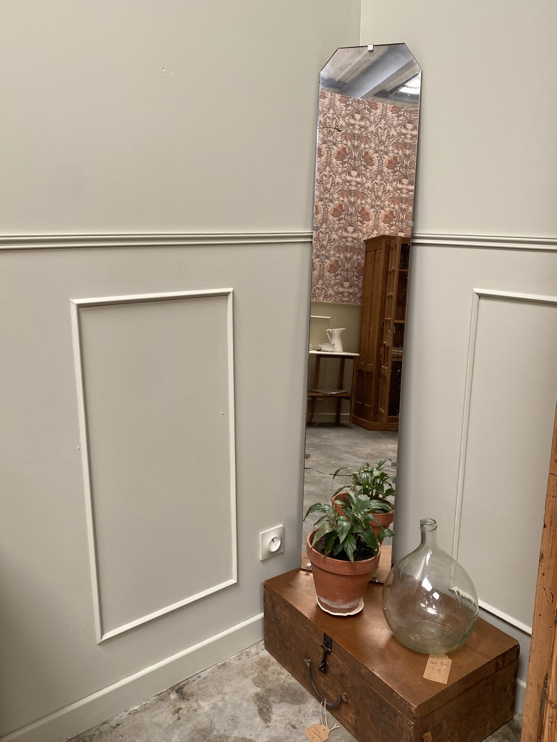 Miroir ancien étroit à poser