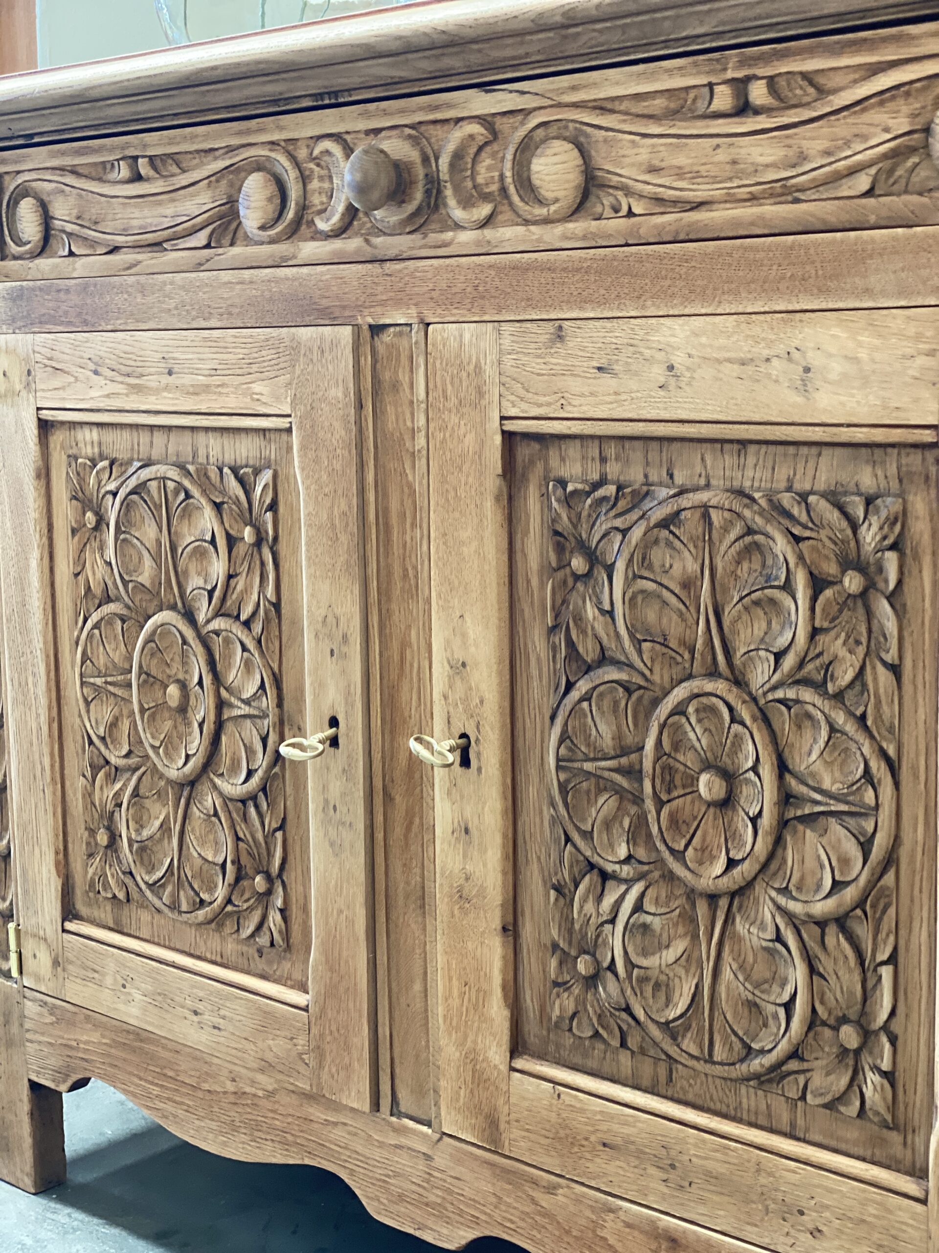 Buffet rustique