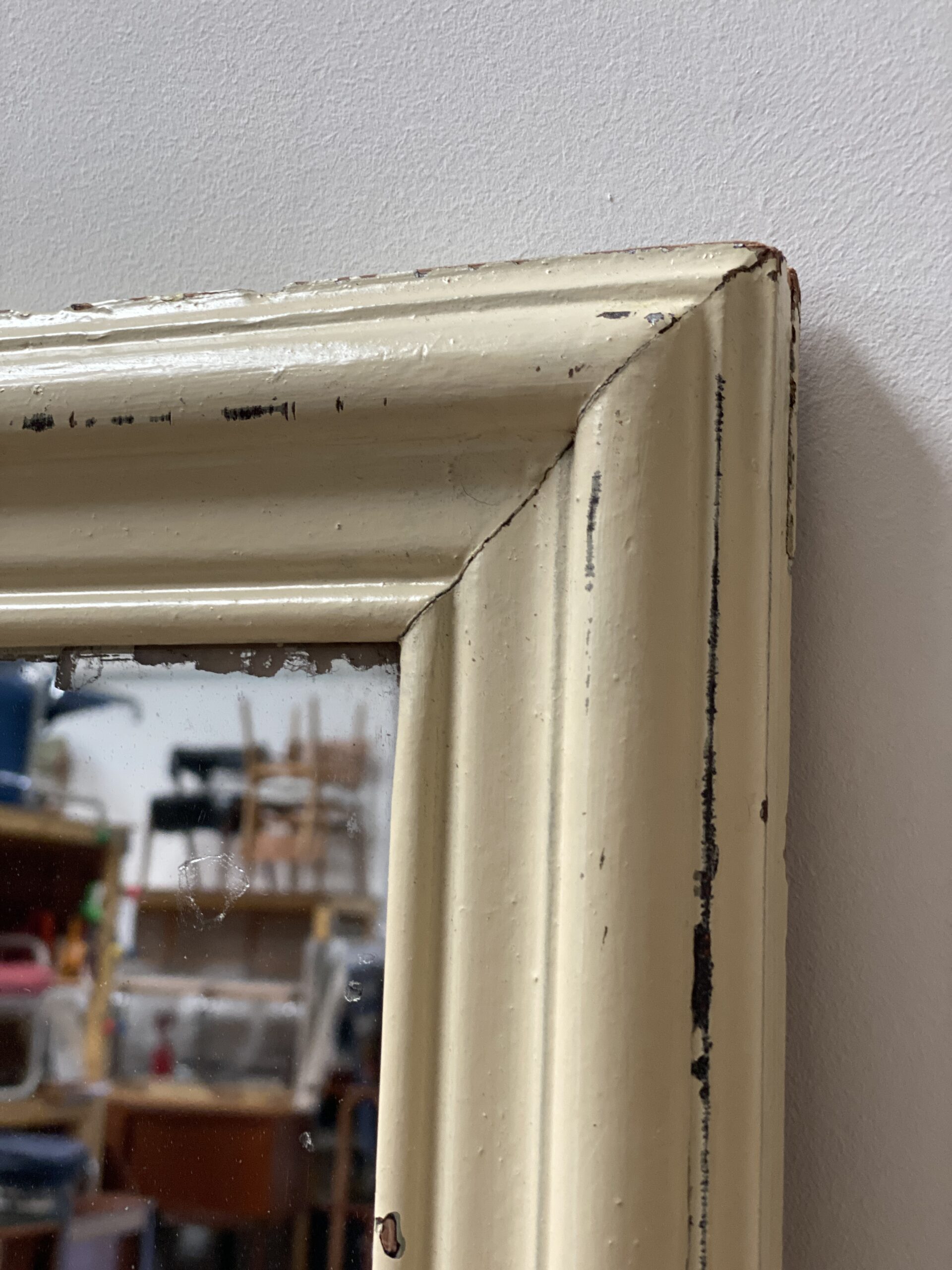Miroir patiné beige