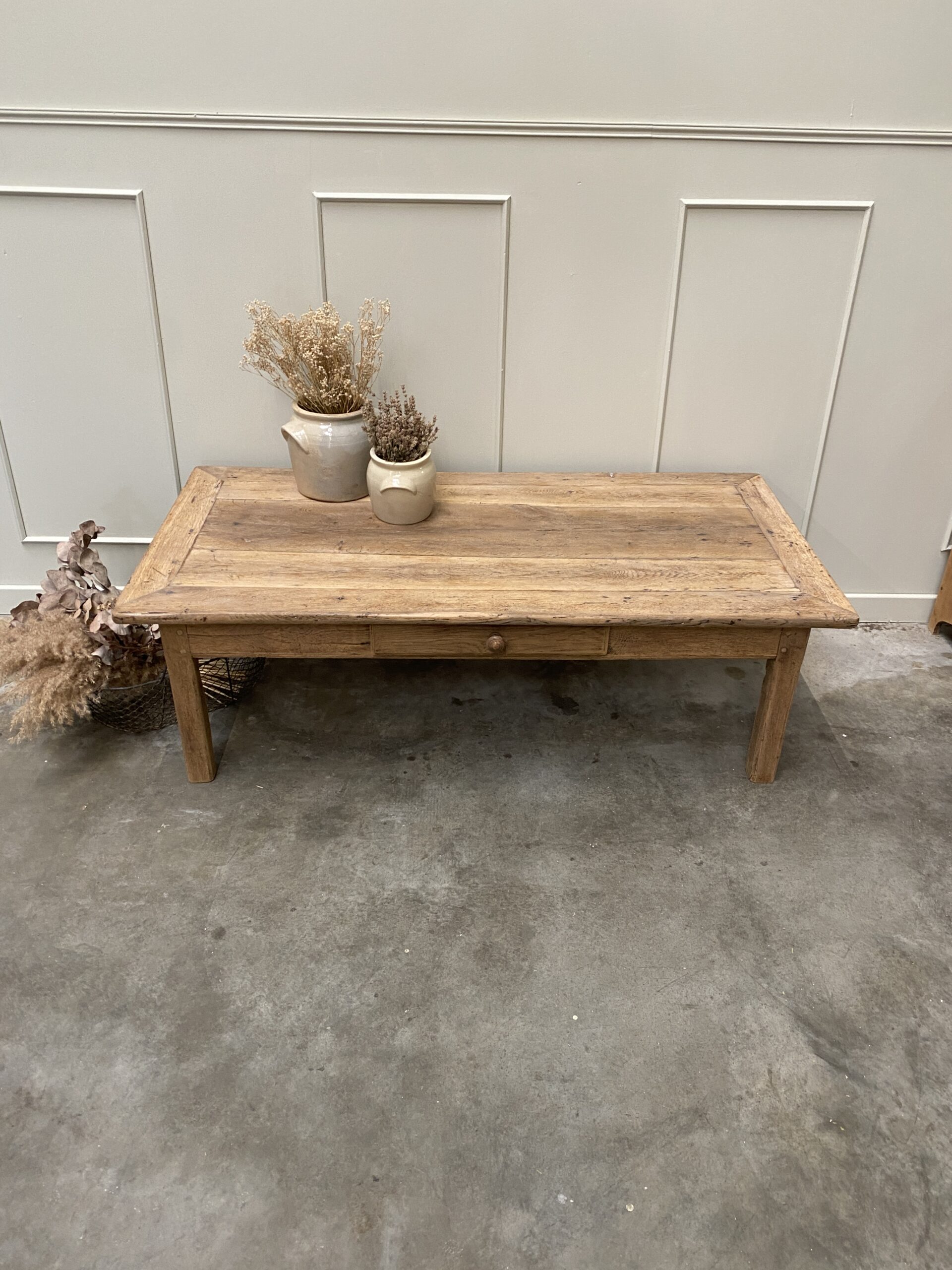 Table basse de ferme