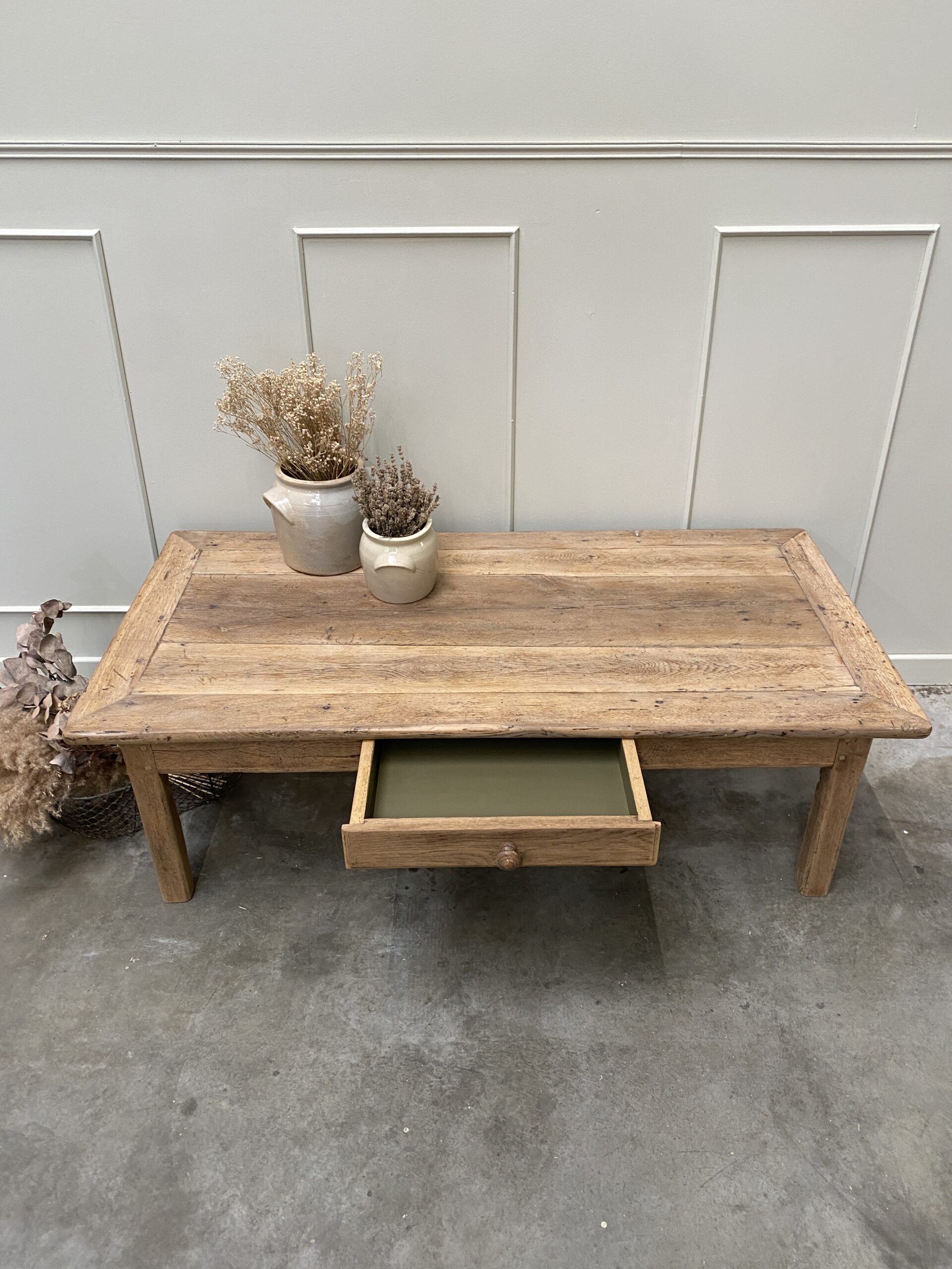 Table basse de ferme