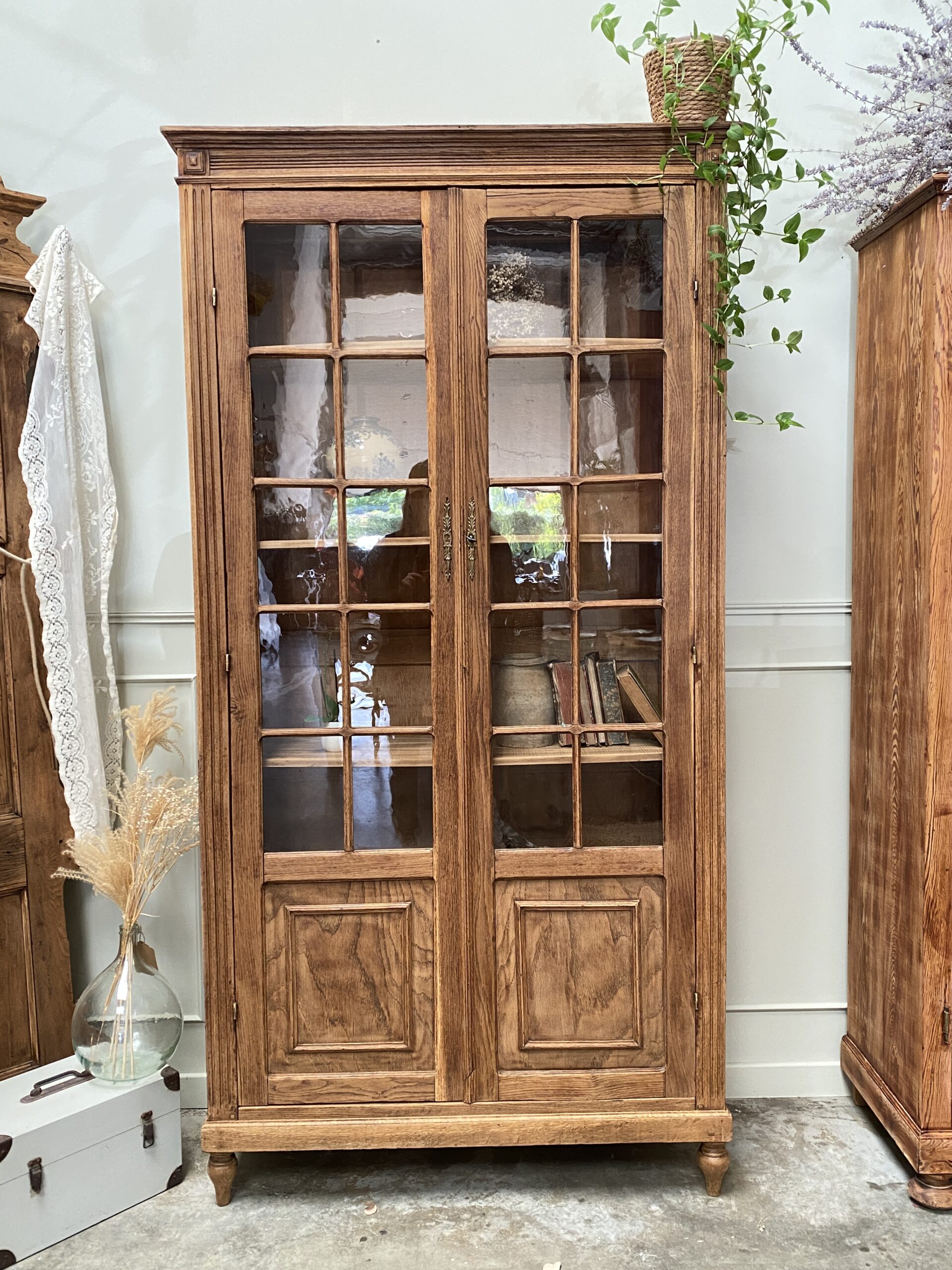 Vitrine-Bibliothèque en chêne
