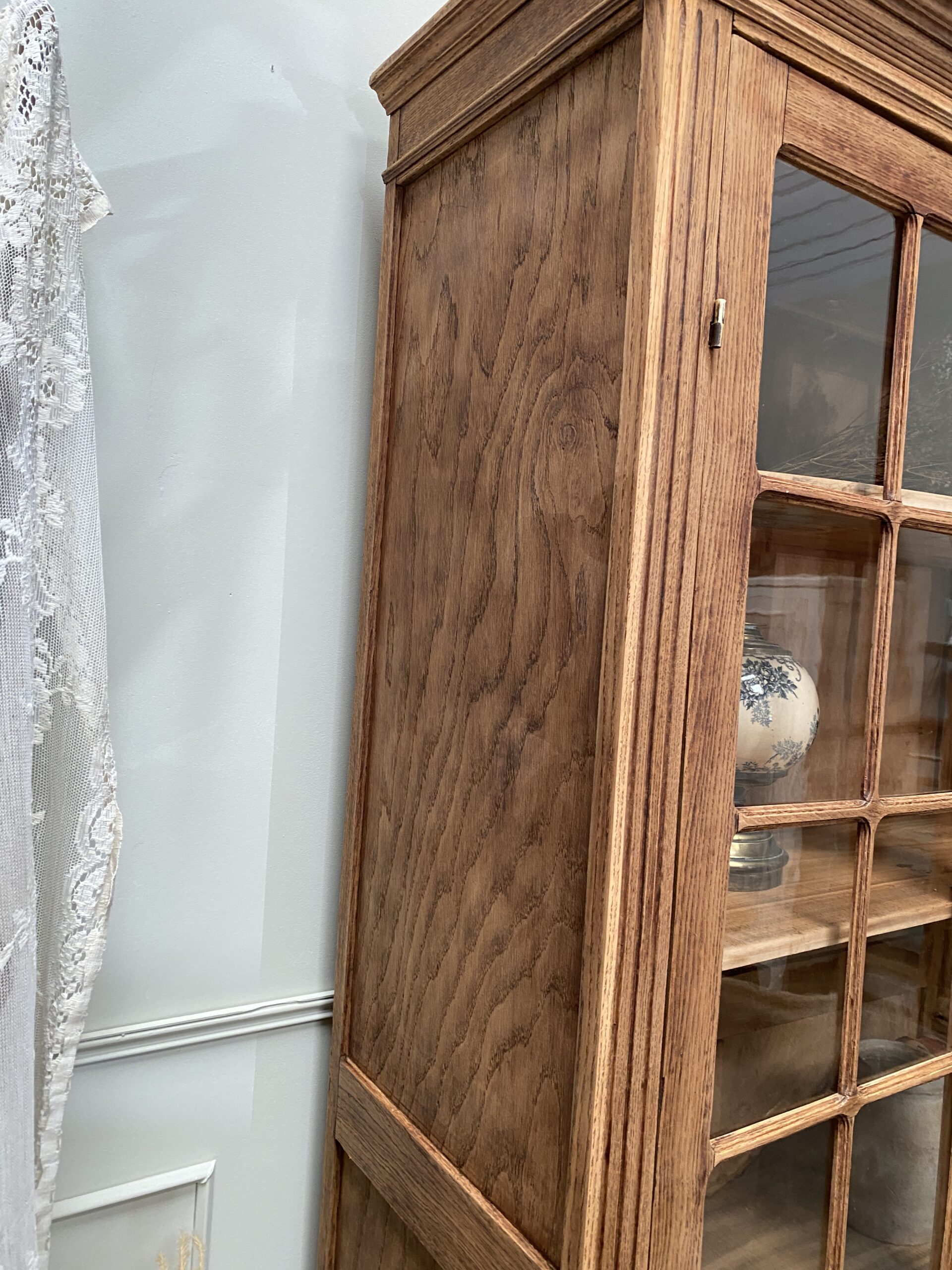 Vitrine-Bibliothèque en chêne