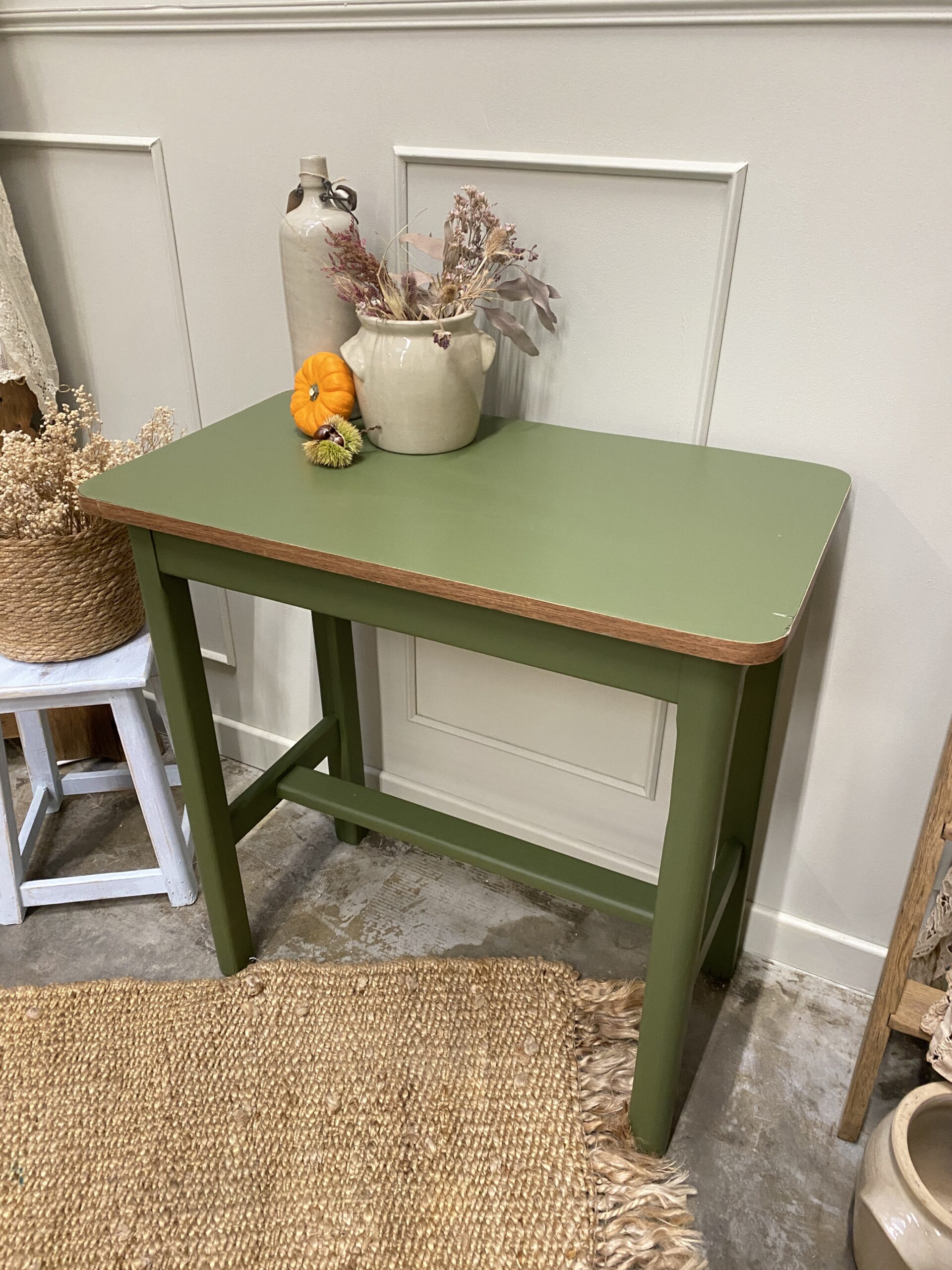 Petite table d'appoint Mado