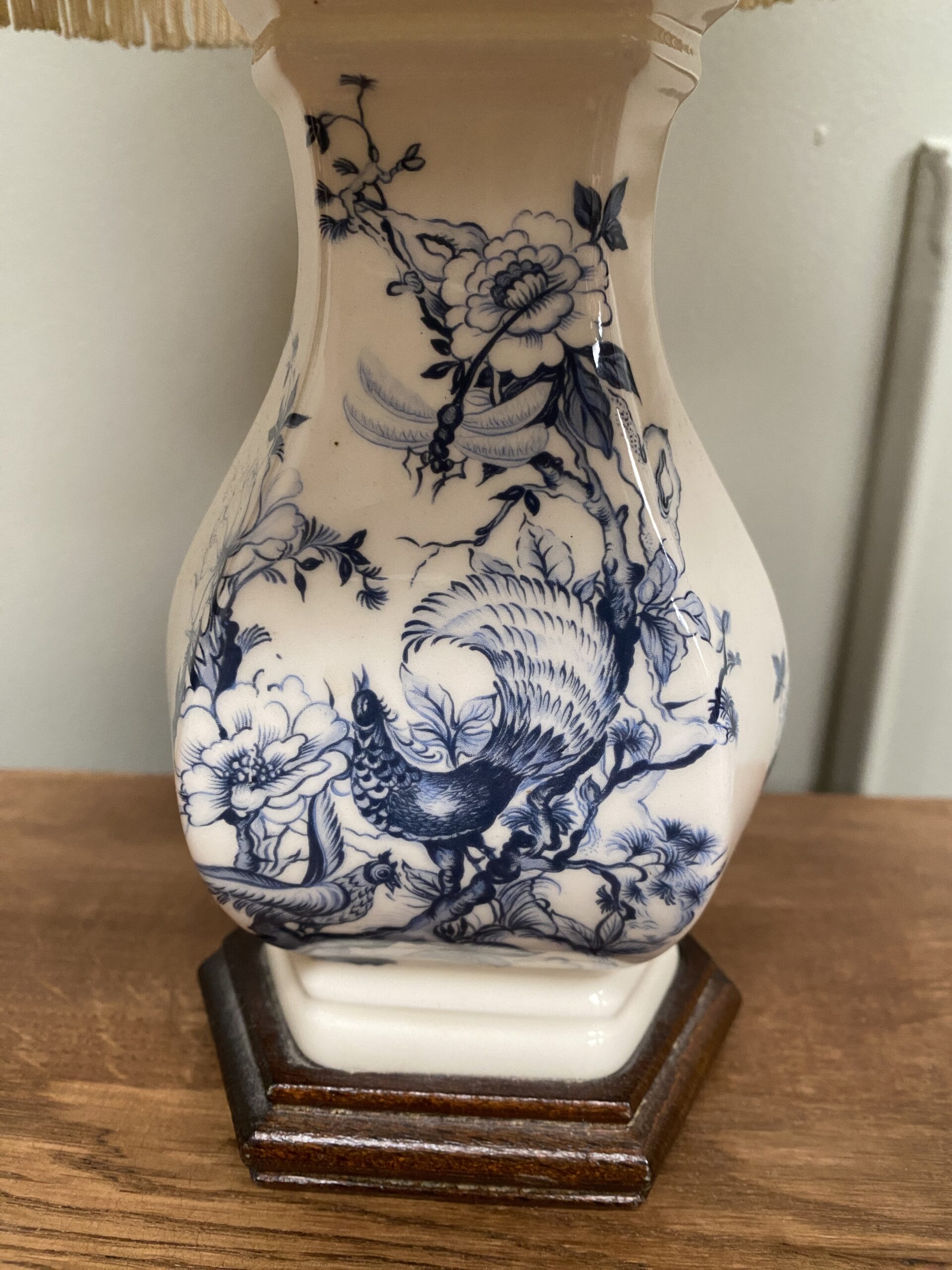 Lampe en porcelaine